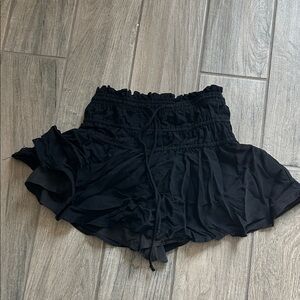 Elegant Black Ruffled Women's Skorts